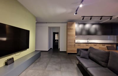 Miete einer geräumigen 3-Zimmer-Wohnung, 80 m², Seeblick, Campus, Constanța, Rumänien